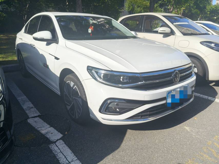 Volkswagen Bora 2022 car image #4