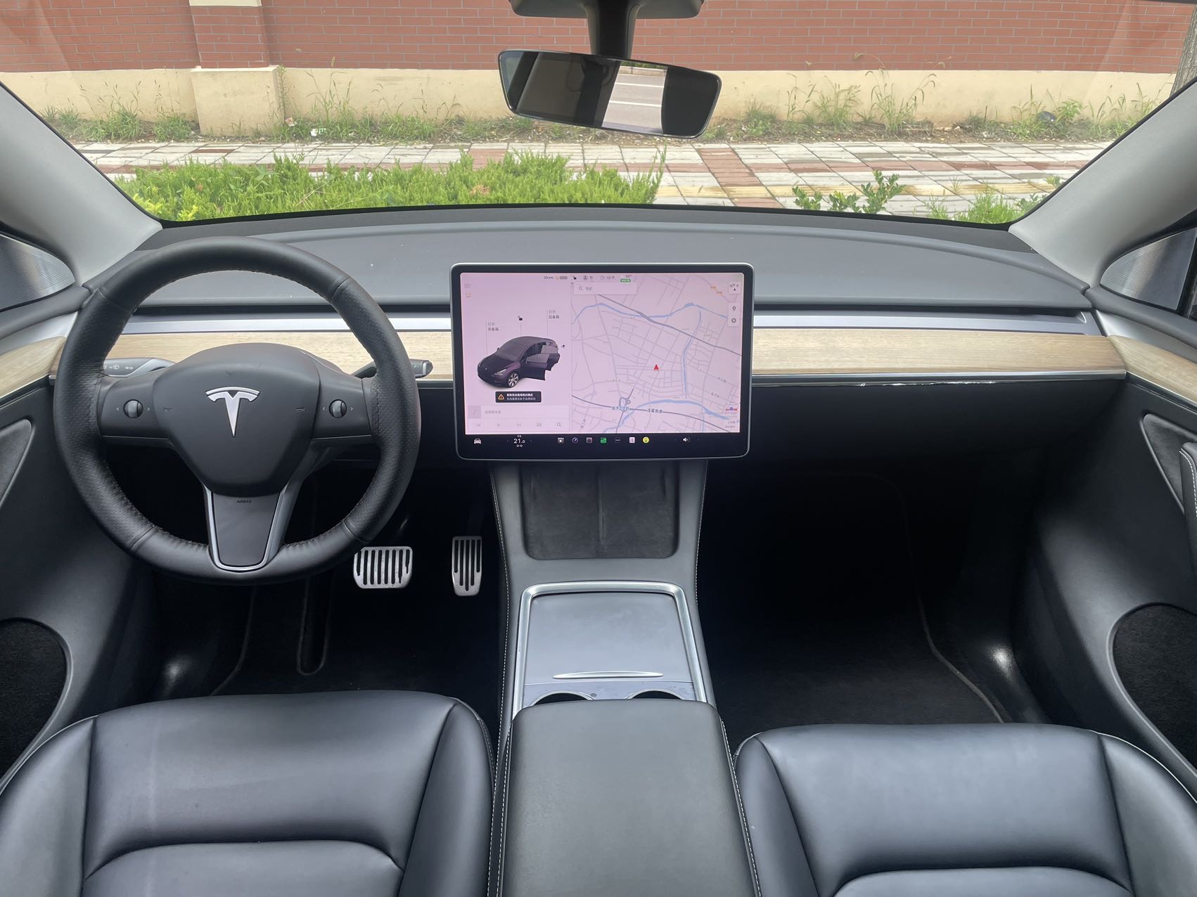 Tesla Model Y 2021 #8 Tesla Model Y 2021 car image #8