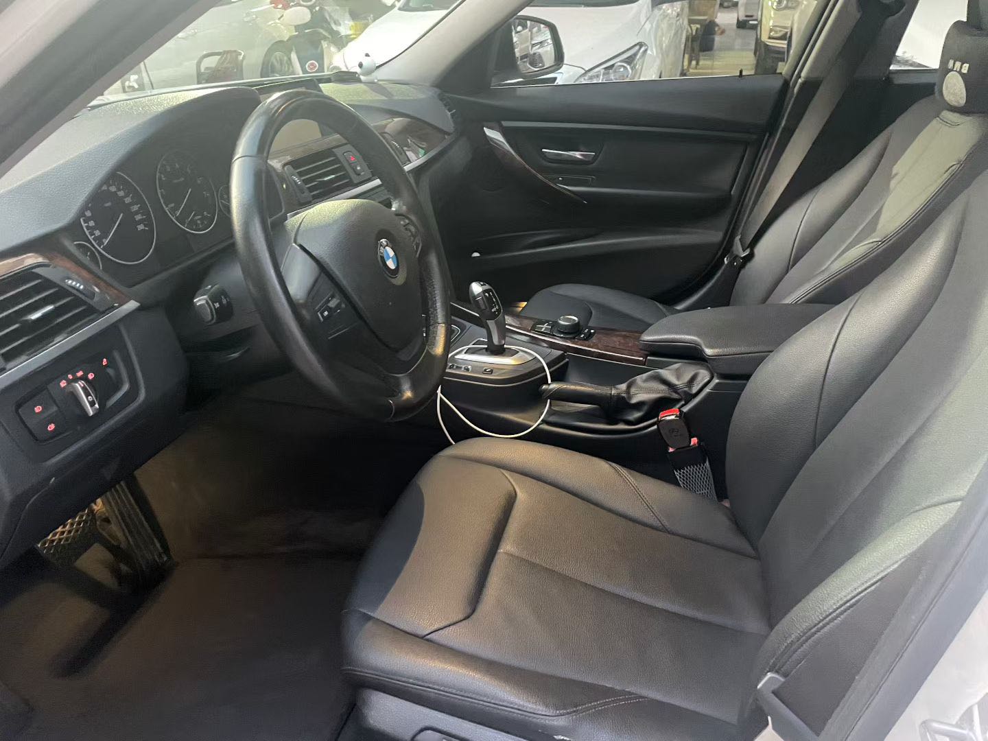 BMW 3 Series 2013 car image #7