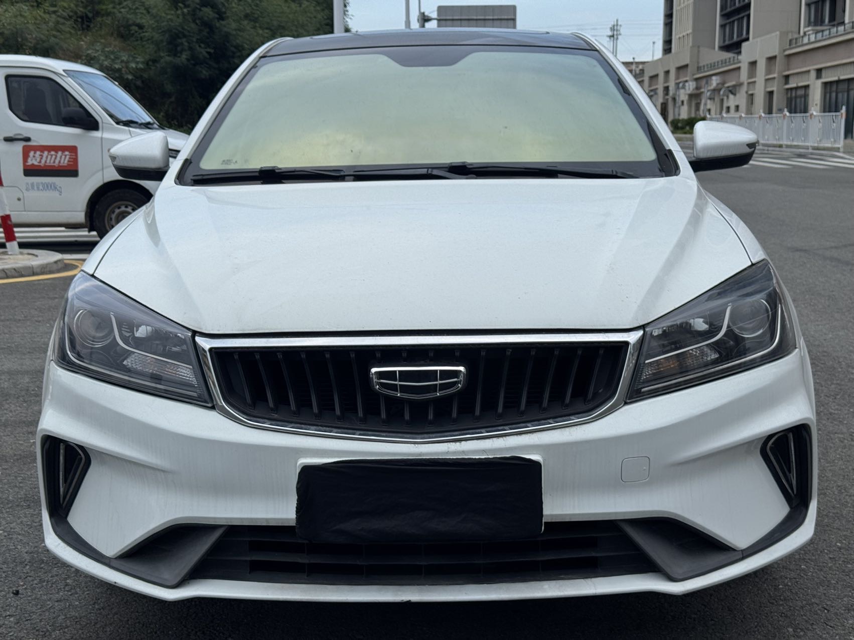 GEELY Emgrand 2021 #4 GEELY Emgrand 2021 car image #4