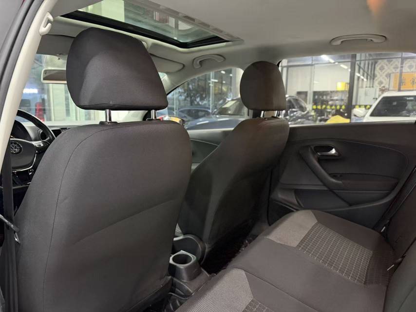 Volkswagen Polo 2016 #10 Volkswagen Polo 2016 car image #10