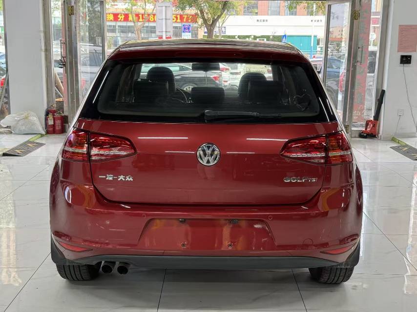 Volkswagen Golf 2014 car image #6