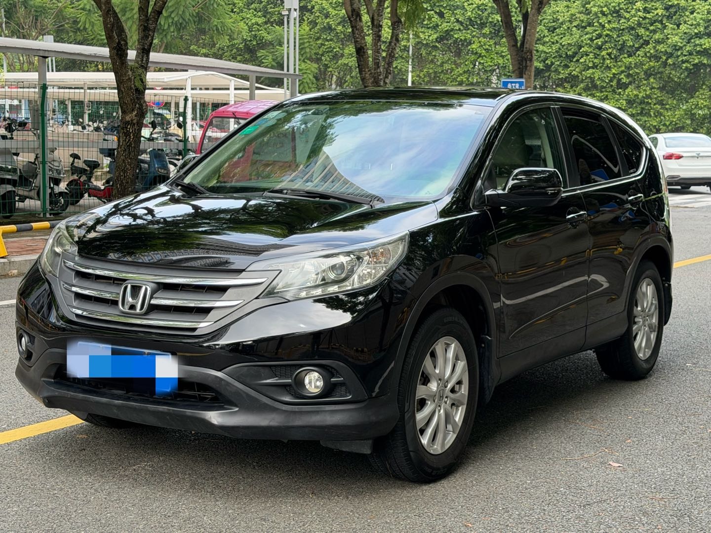 Honda CR-V 2013 #2 Honda CR-V 2013 car image #2
