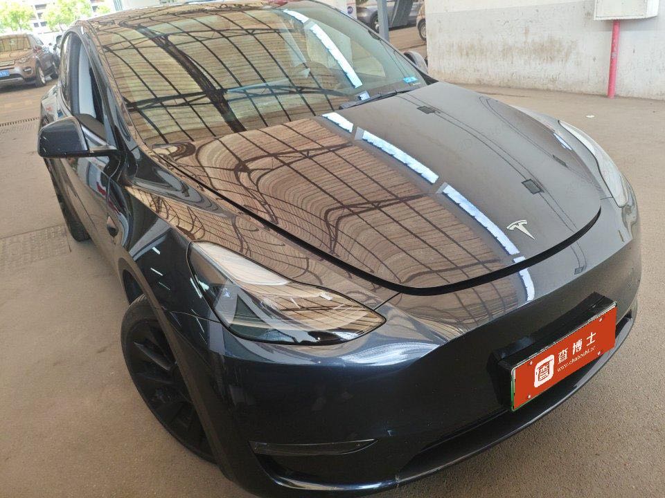 Tesla Model Y 2024 car image #4