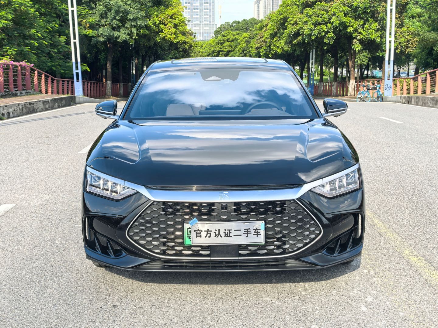 BYD Han 2025 car image #4