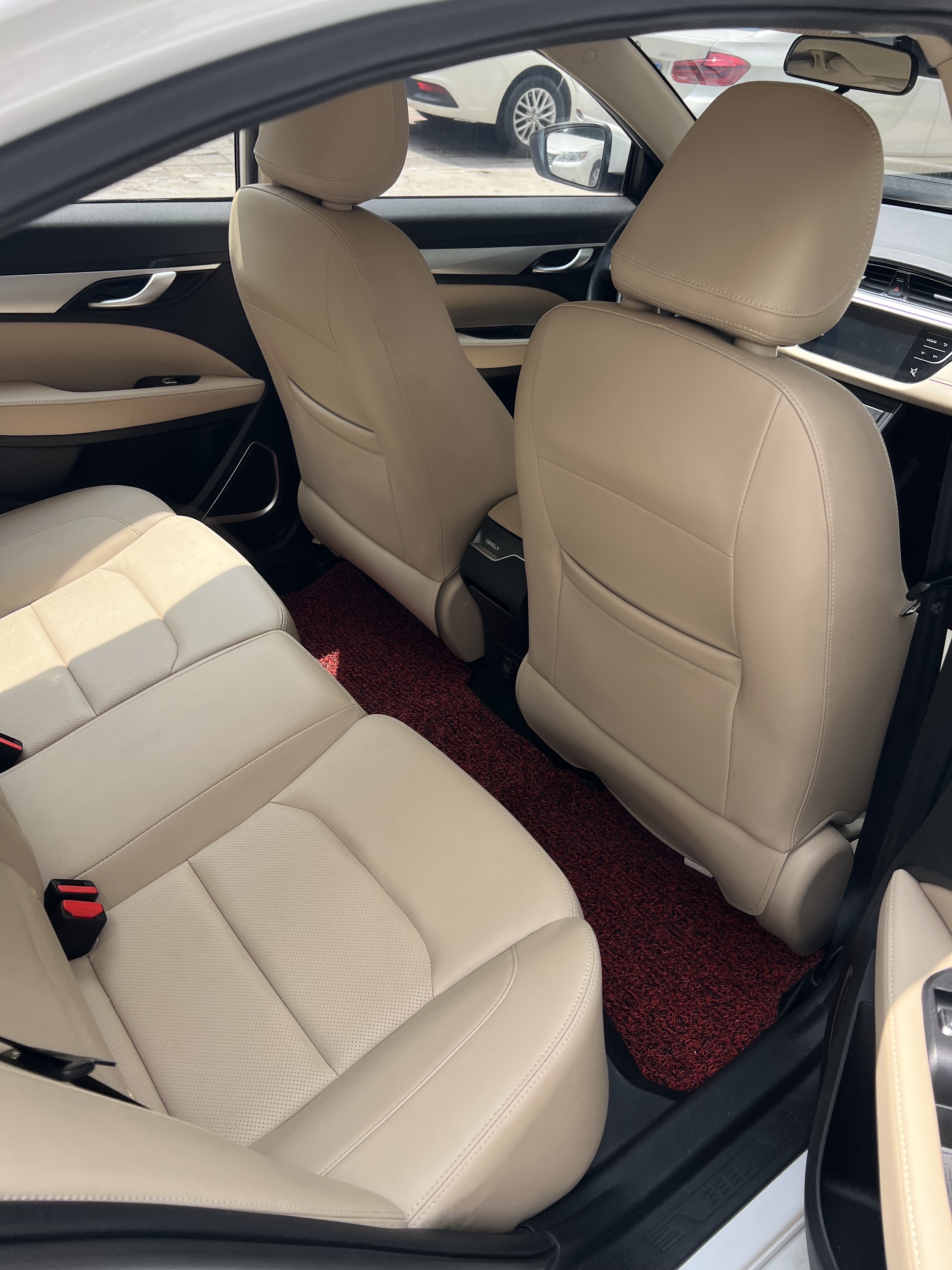 GEELY Emgrand 2019 #5 GEELY Emgrand 2019 car image #5
