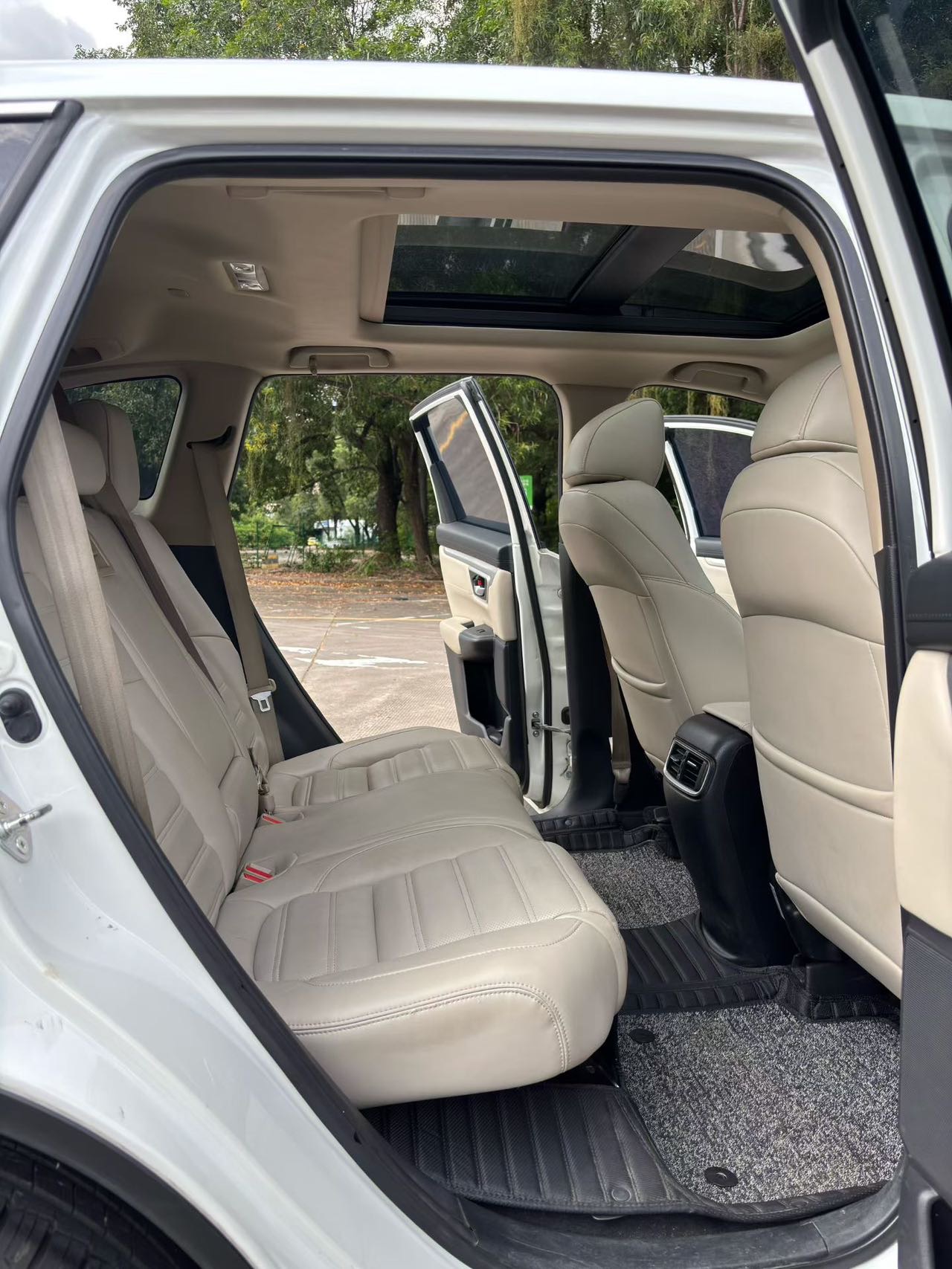 Honda CR-V 2022 car image #9