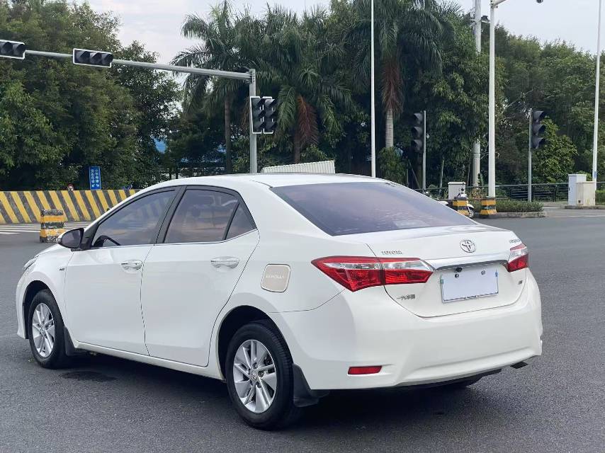 Toyota Corolla 2015 #9 Toyota Corolla 2015 car image #9