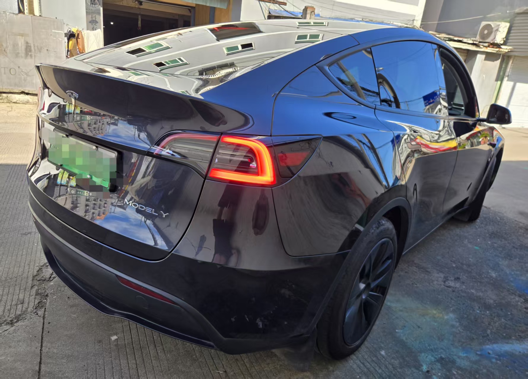 Tesla Model Y 2024 #7 Tesla Model Y 2024 immagine di auto #7