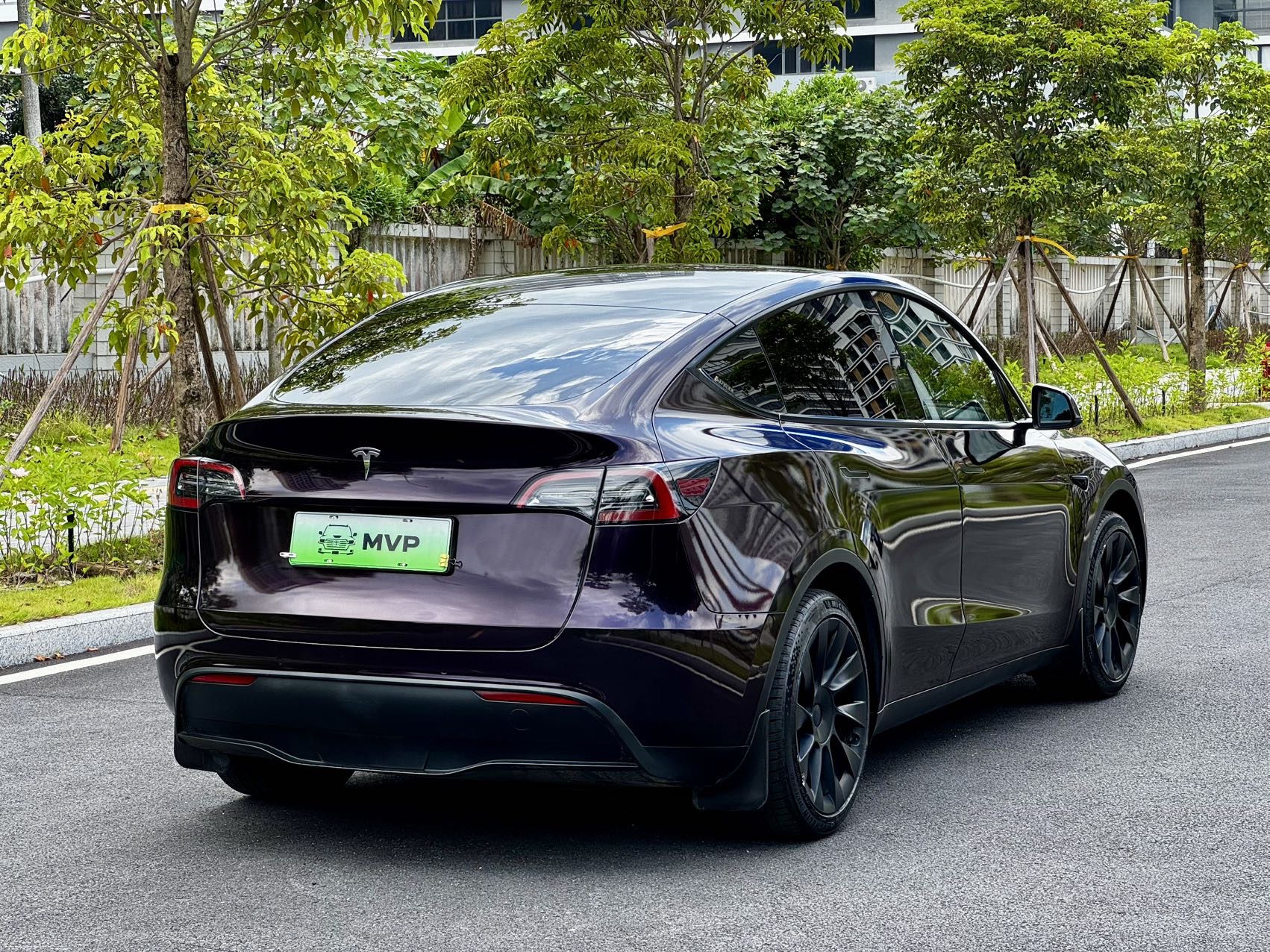 Tesla Model Y 2022 #10 Tesla Model Y 2022 car image #10