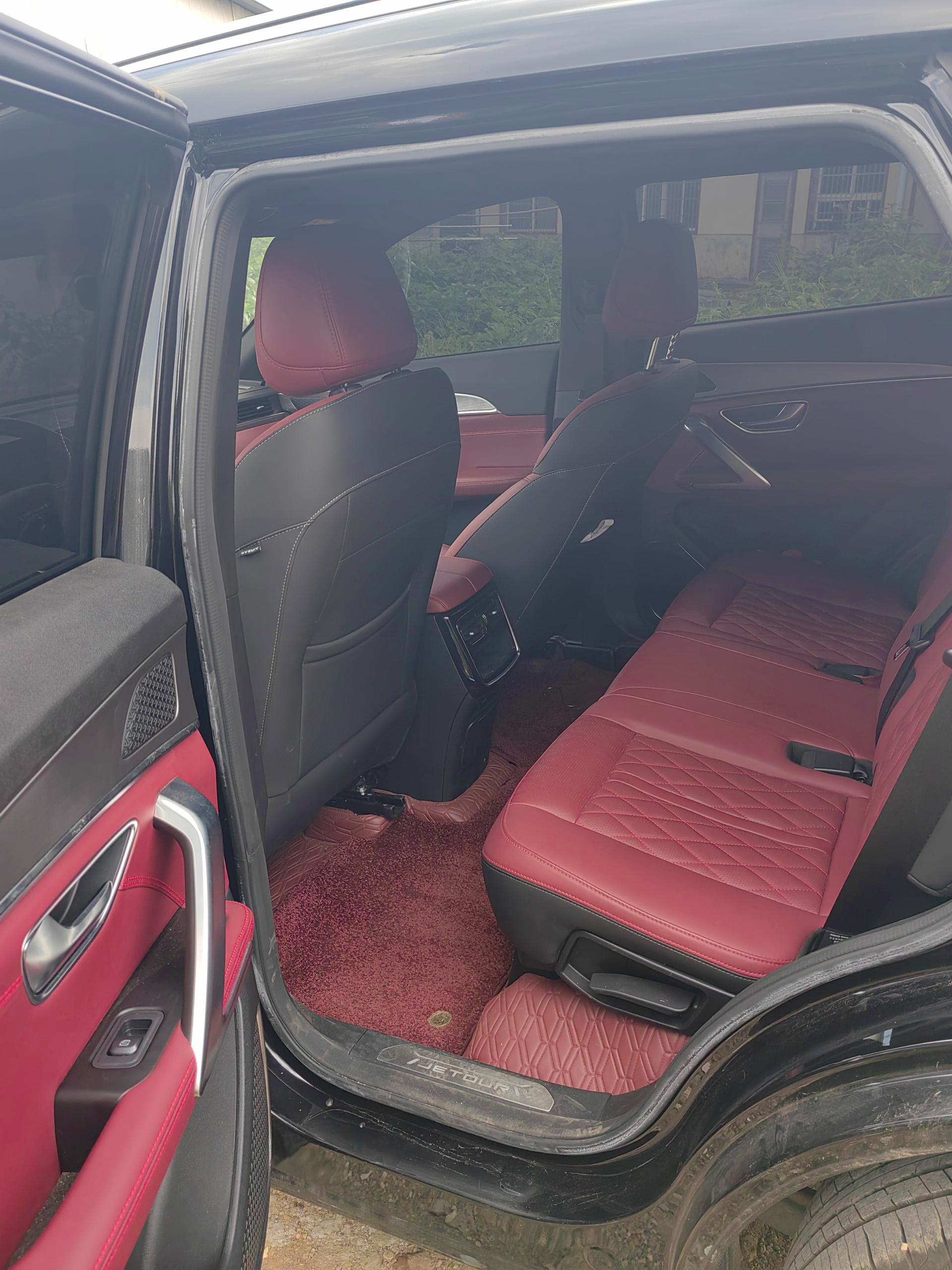 Jetour X70 PLUS 2024 #8 Jetour X70 PLUS 2024 car image #8