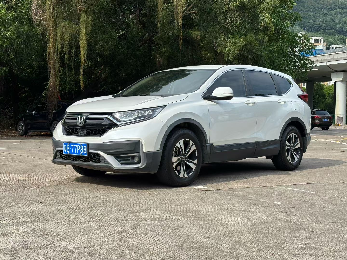 Honda CR-V 2022 car image #2