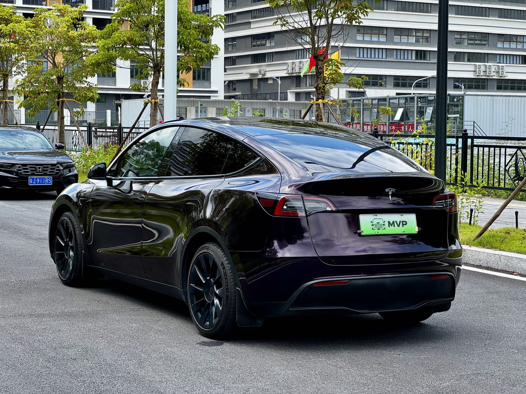 Tesla Model Y 2022 #11 Tesla Model Y 2022 car image #11