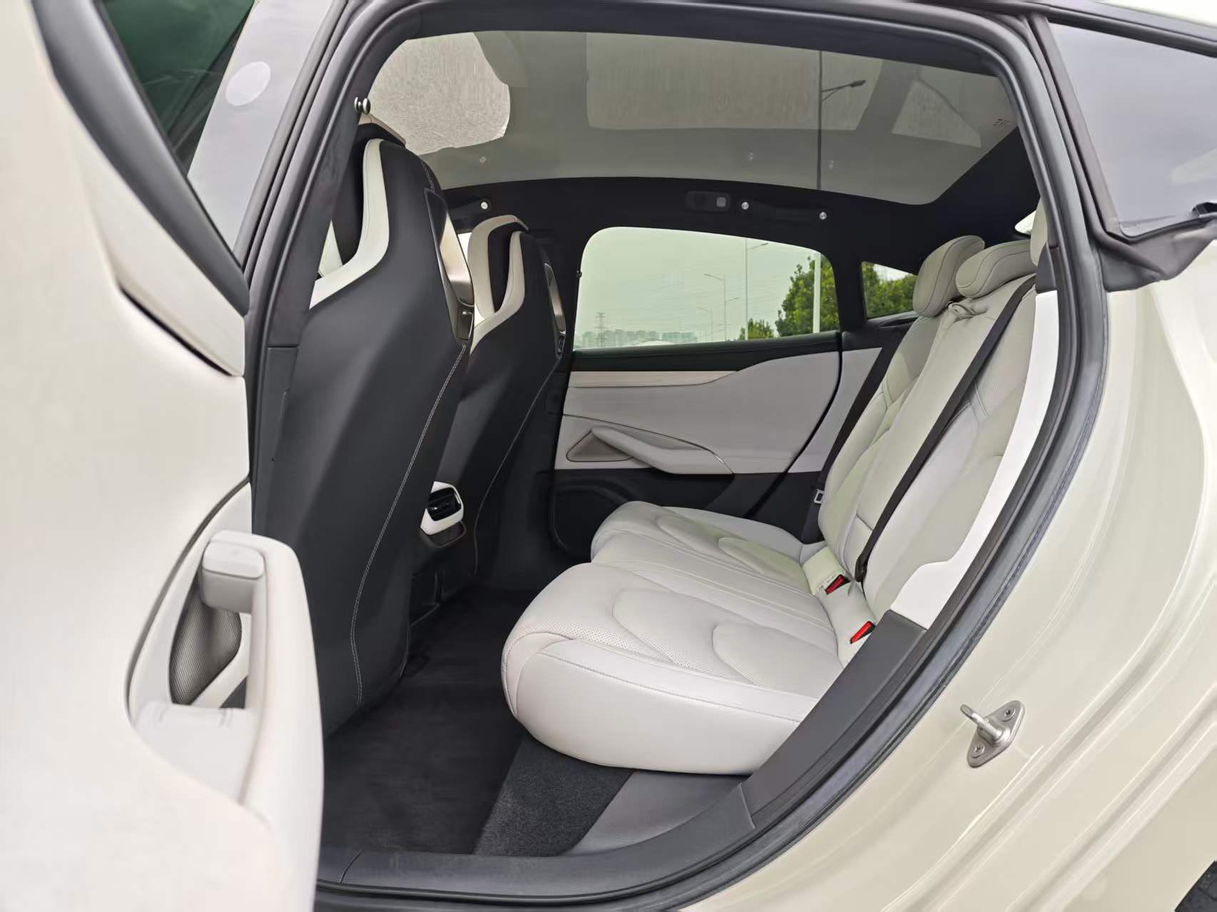 2025 immagine di auto #8