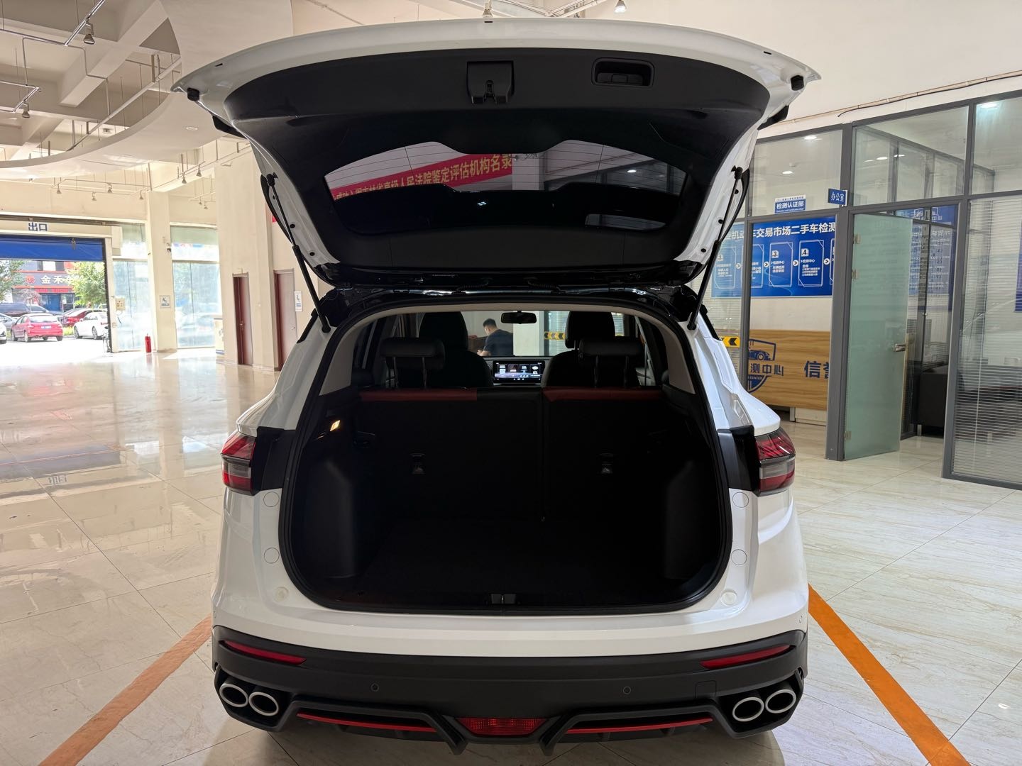 GEELY Coolray 2022 #10 GEELY Coolray 2022 car image #10