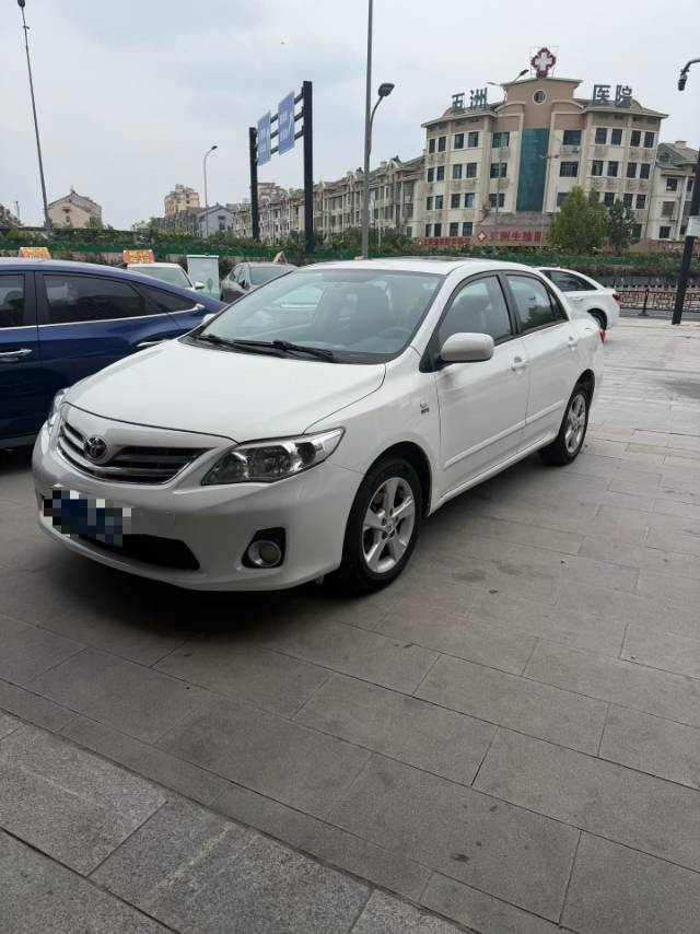 Toyota Corolla 2011 car image #8