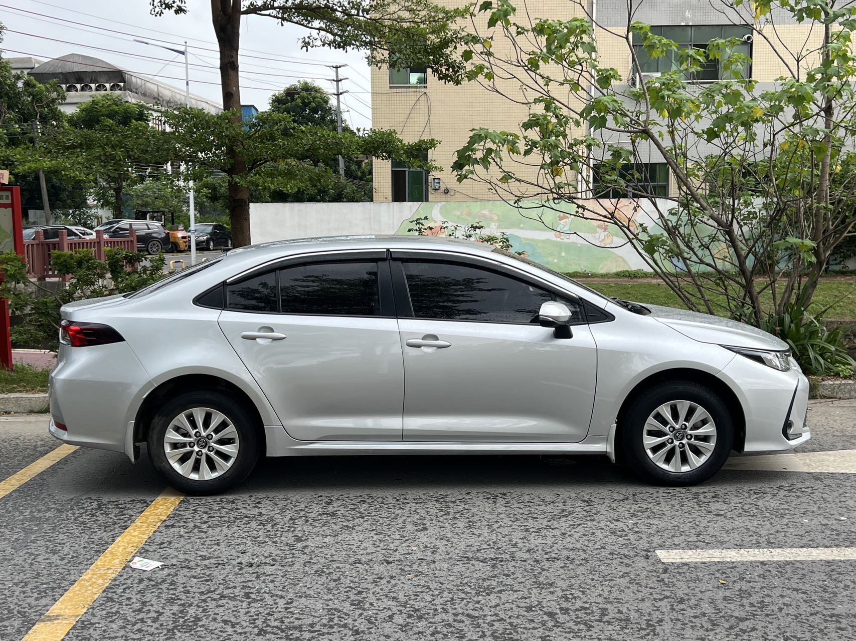 Toyota Corolla 2019 car image #9