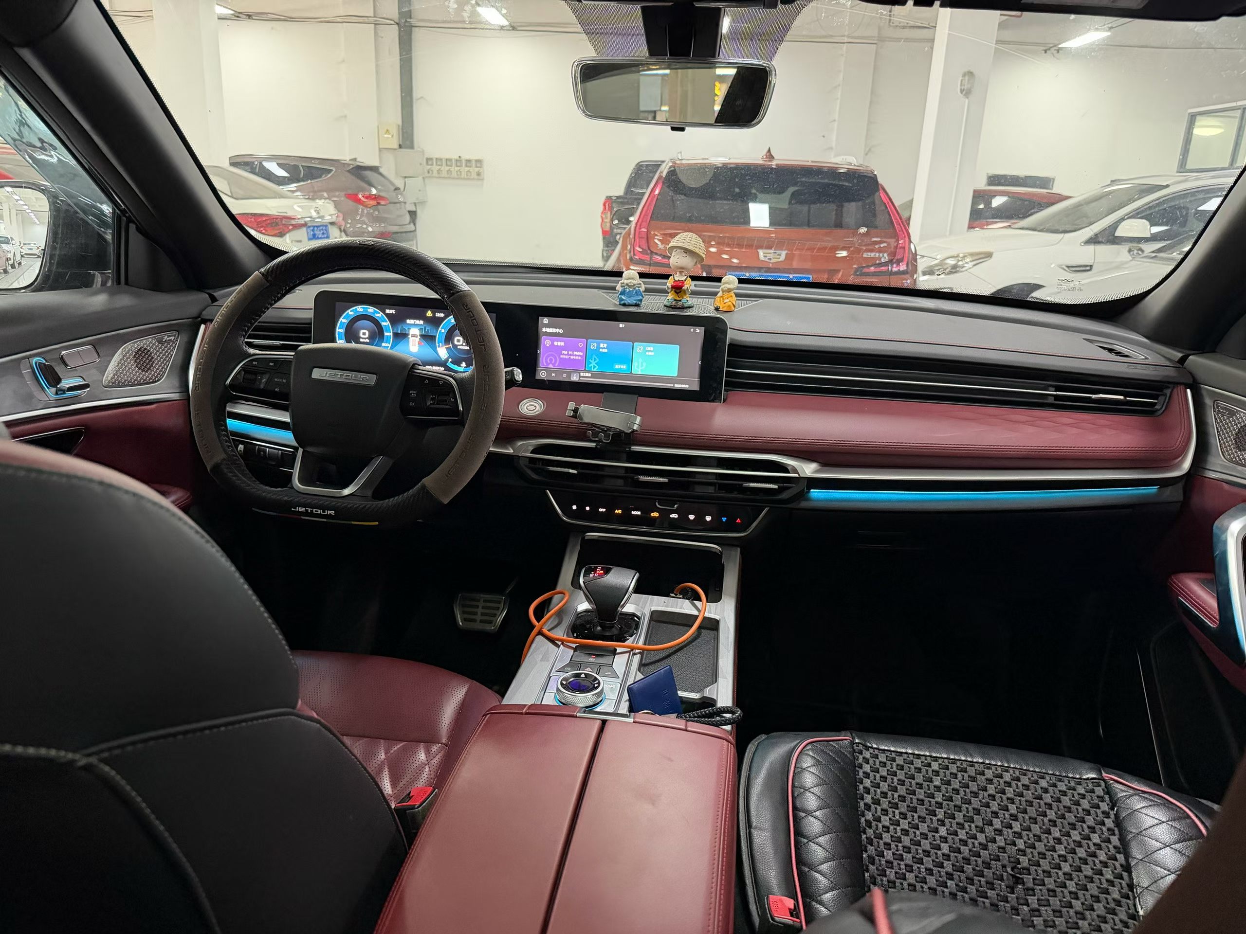 Jetour X70 PLUS 2022 car image #6