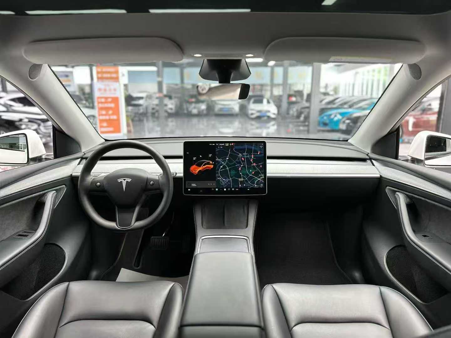 Tesla Model Y 2024 car image #5