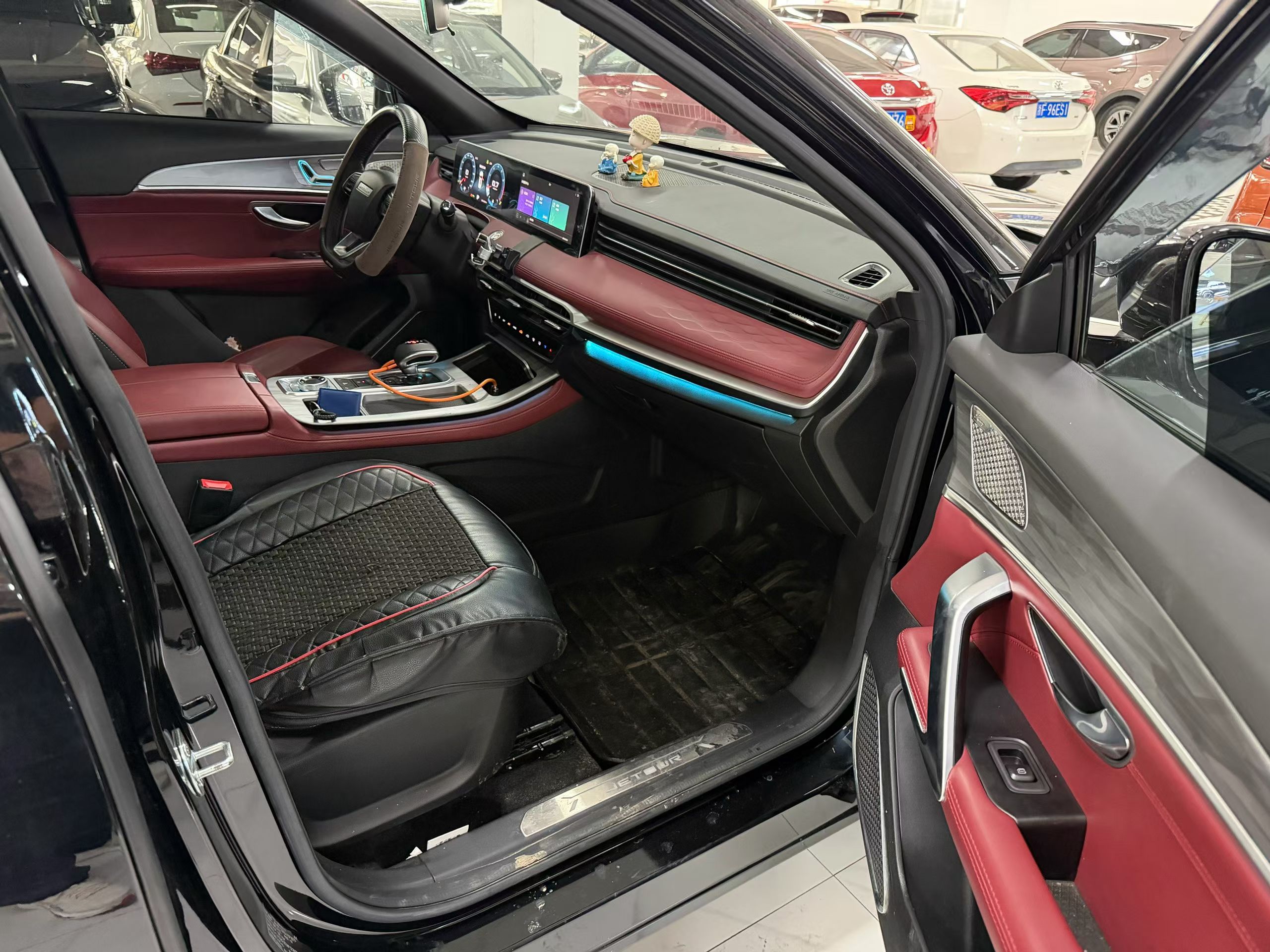 Jetour X70 PLUS 2022 car image #8