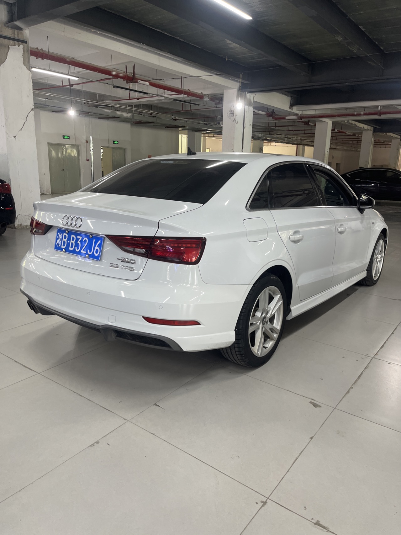 Audi A3 2019 car image #6