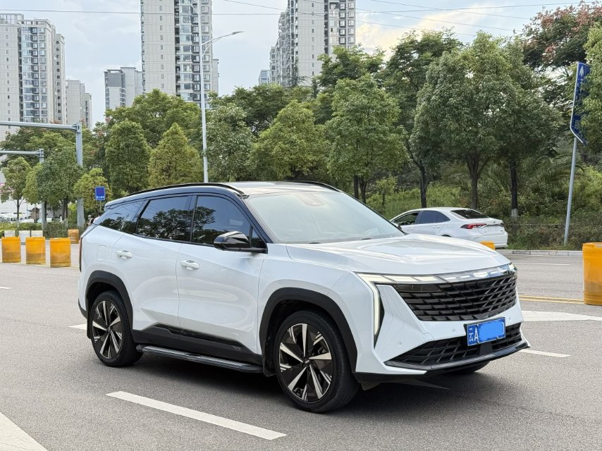 GEELY Boyue L 2025 car image #5