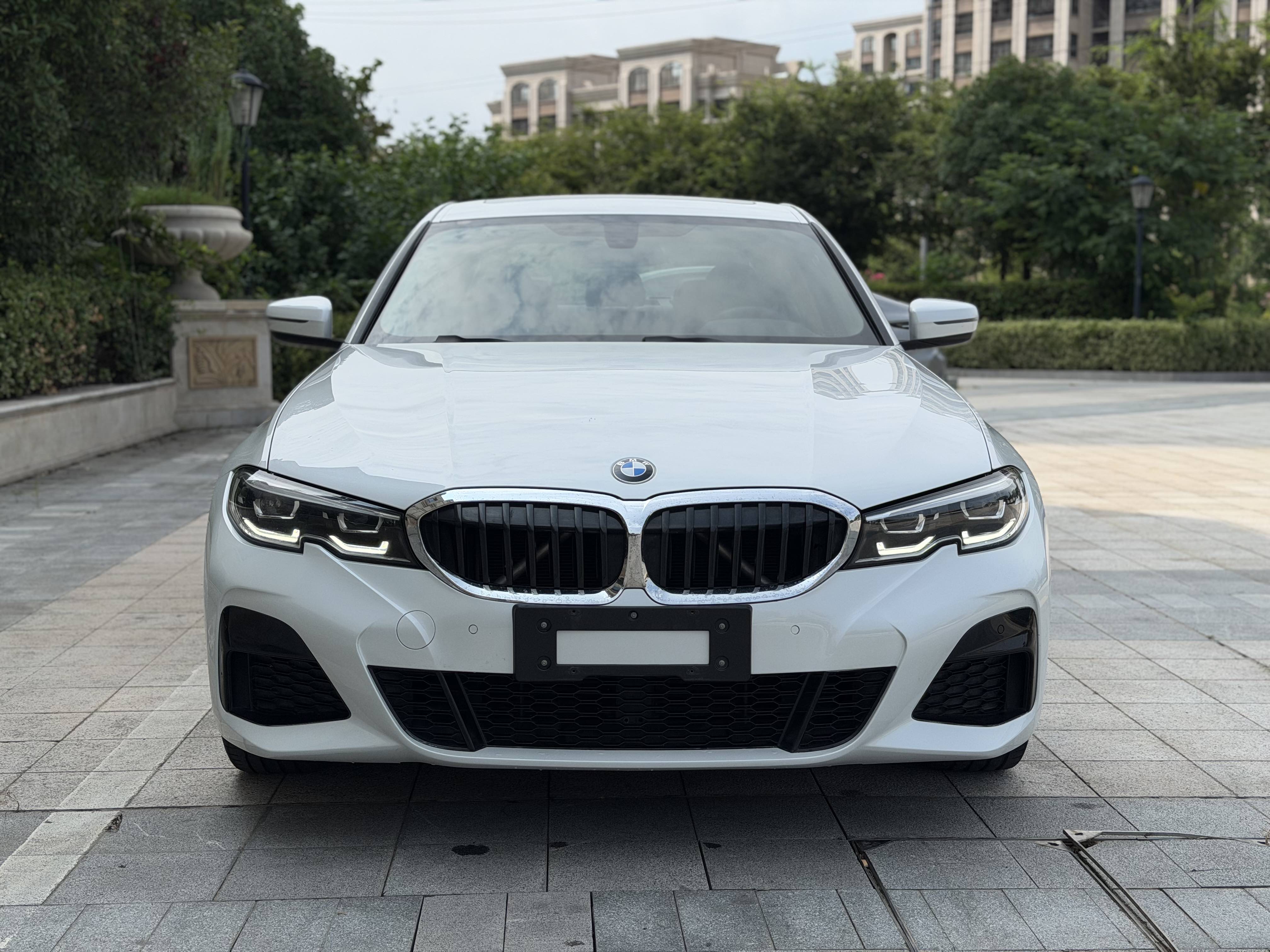 BMW 3 Series 2022 #8 BMW 3 Series 2022 car image #8