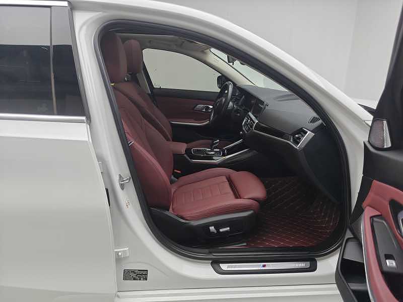 BMW 3 Series 2021 #7 BMW 3 Series 2021 car image #7