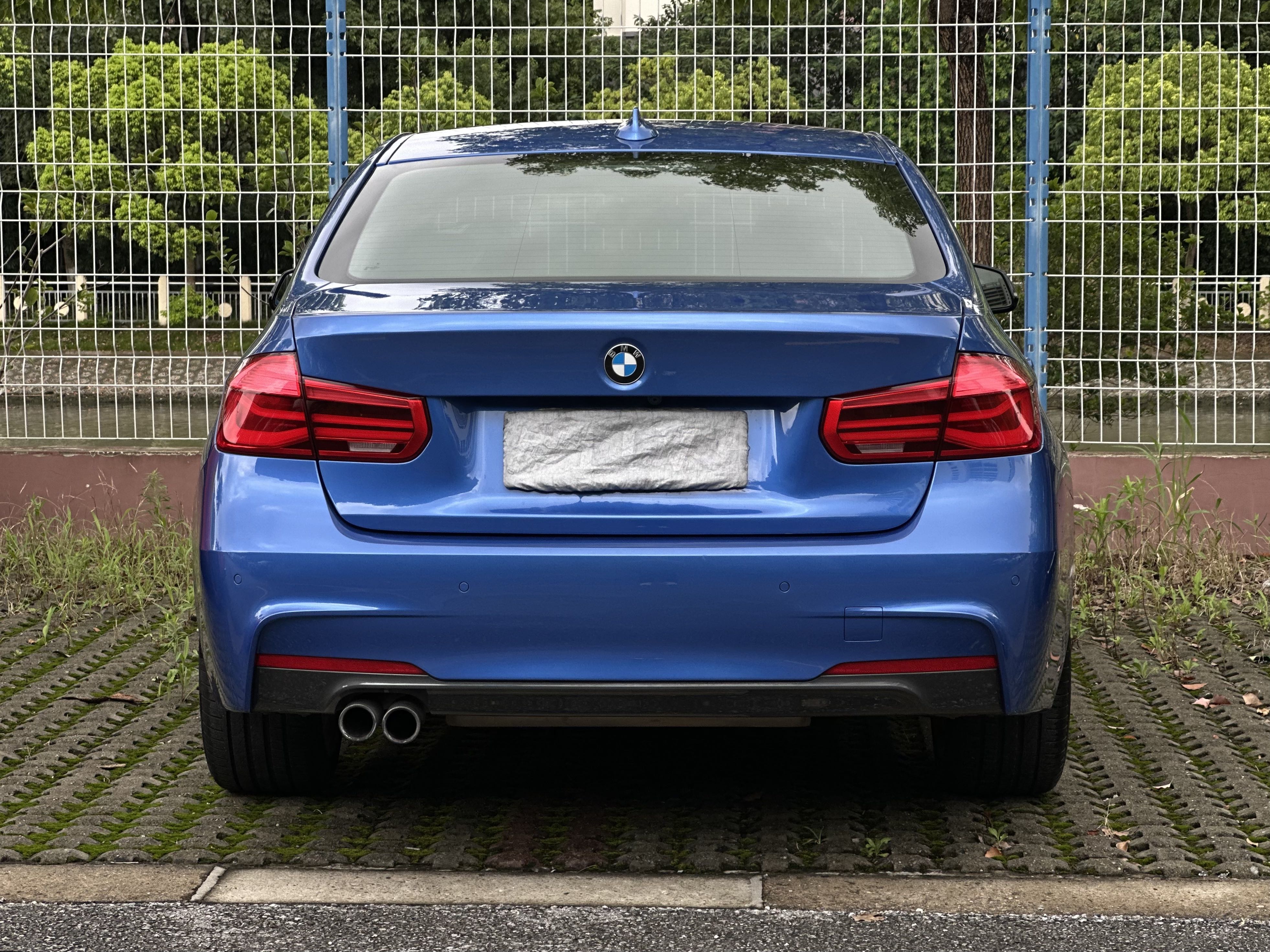 BMW 3 Series 2017 #10 BMW 3 Series 2017 car image #10