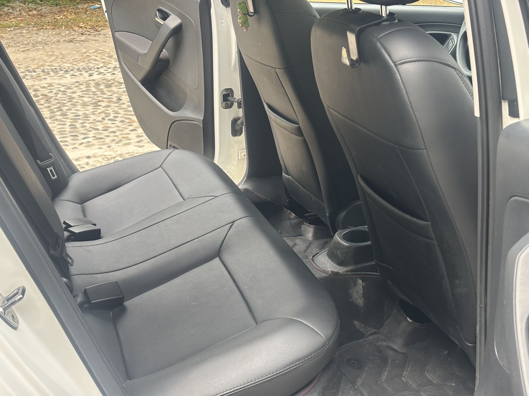 Volkswagen Polo 2018 #9 Volkswagen Polo 2018 car image #9