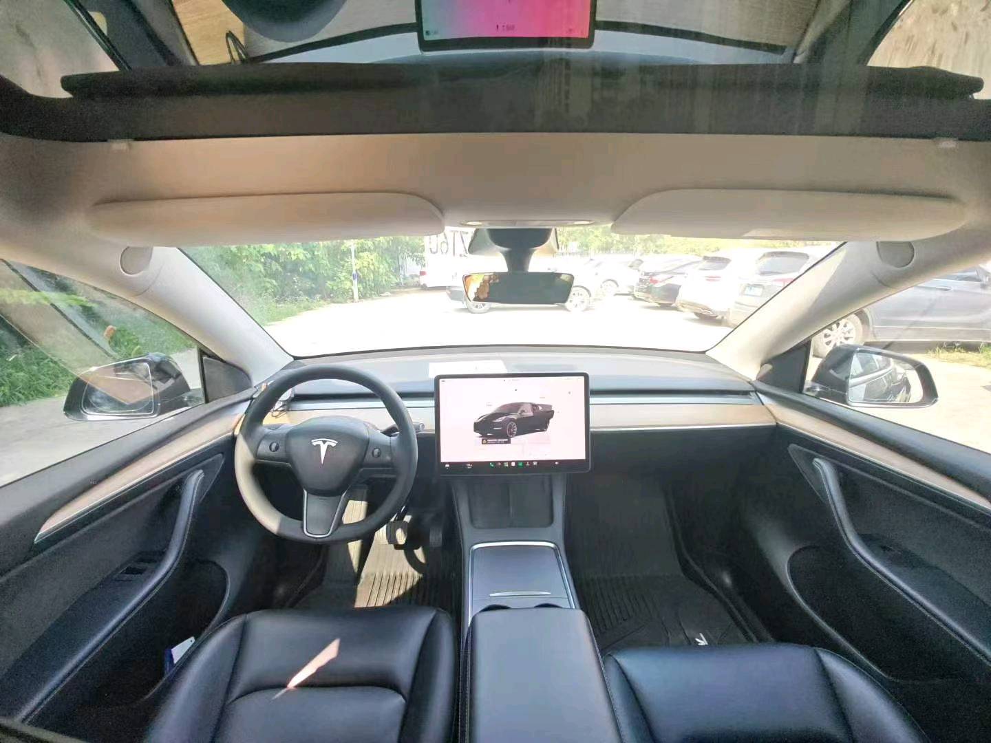 Tesla Model Y 2022 #7 Tesla Model Y 2022 car image #7