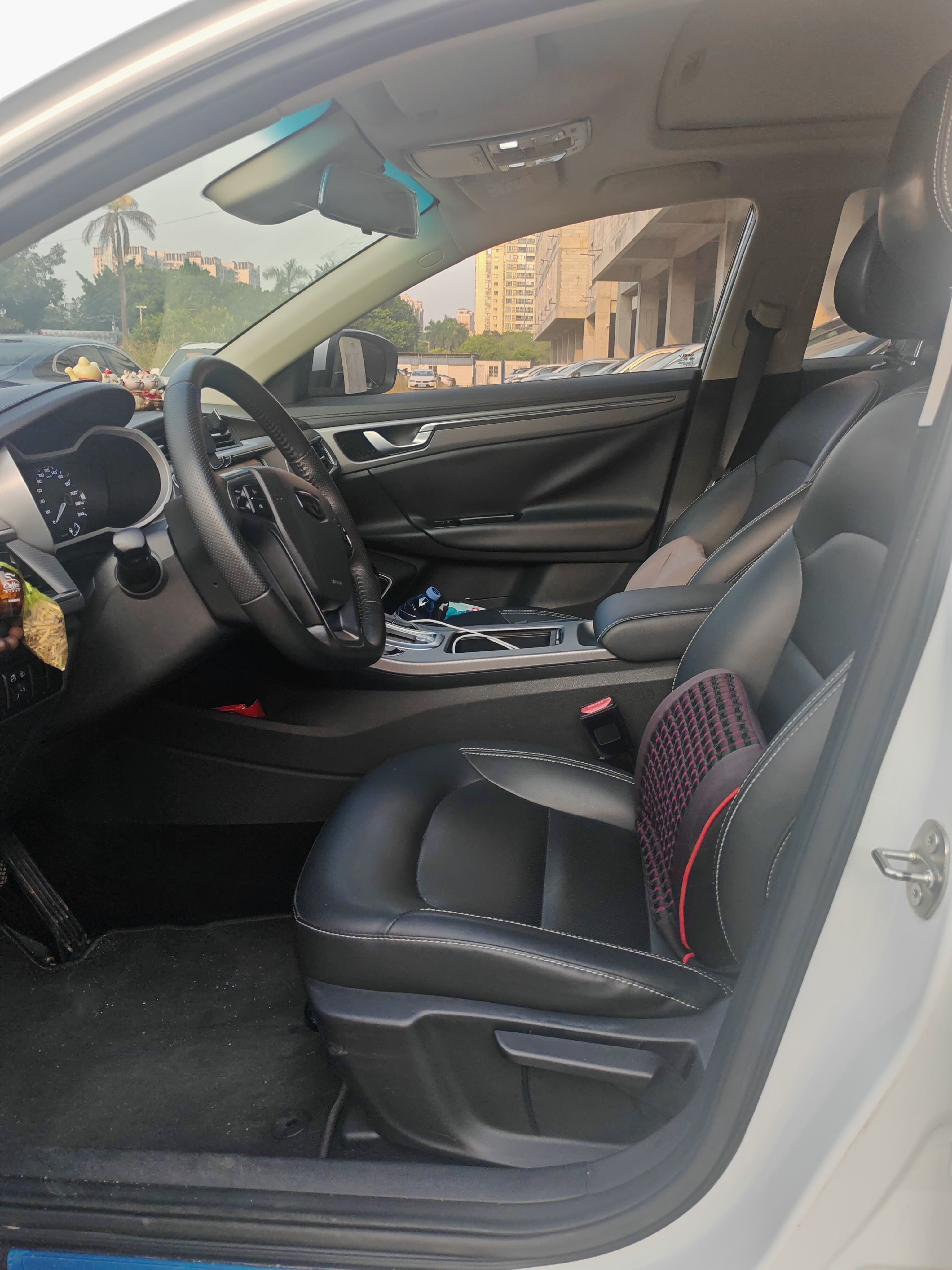 GEELY Emgrand GL 2019 image de voiture #4