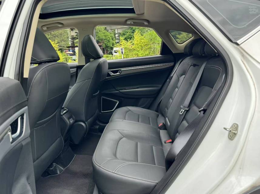 GEELY Emgrand GS 2018 #8 GEELY Emgrand GS 2018 car image #8