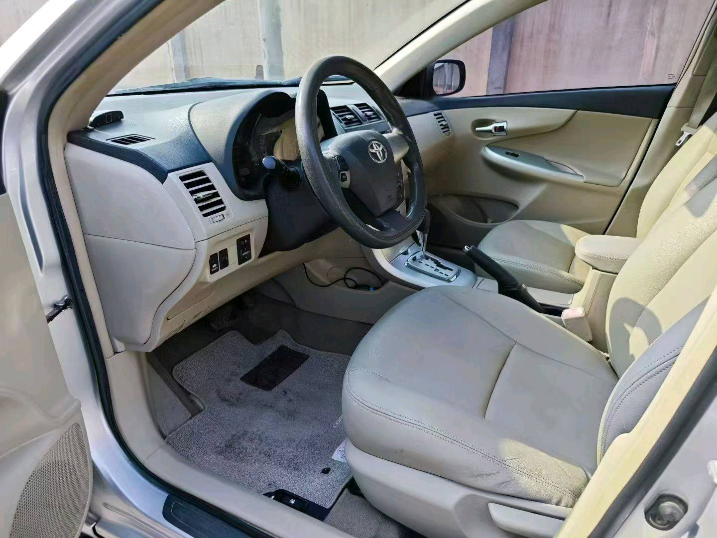 Toyota Corolla 2012 car image #6
