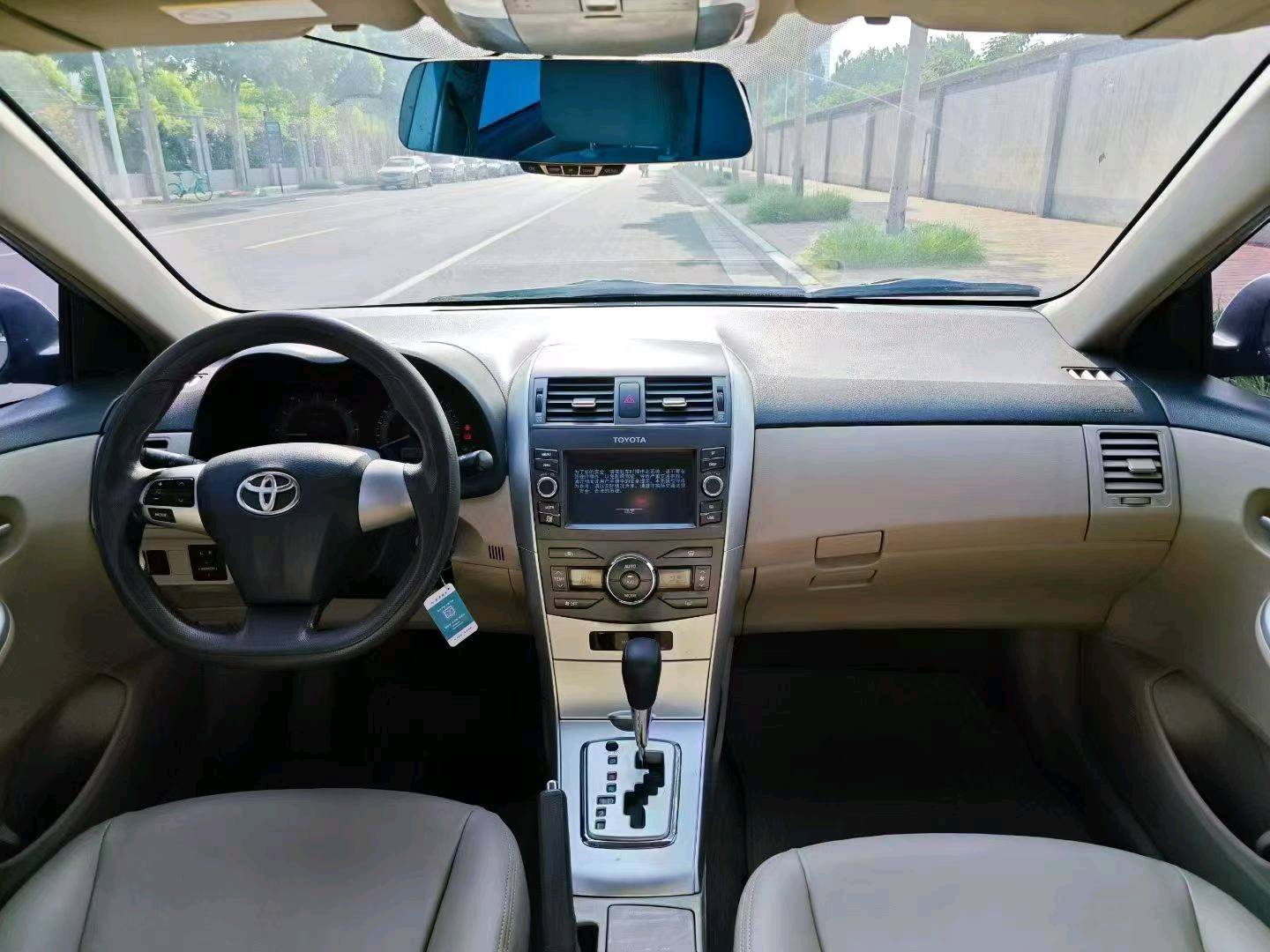 Toyota Corolla 2012 car image #7