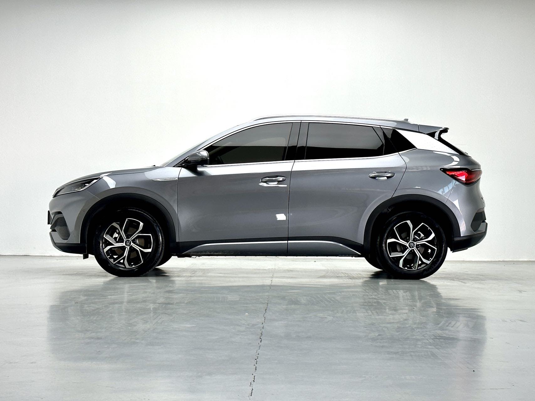 BYD Yuan Plus 2024 #6 BYD Yuan Plus 2024 car image #6