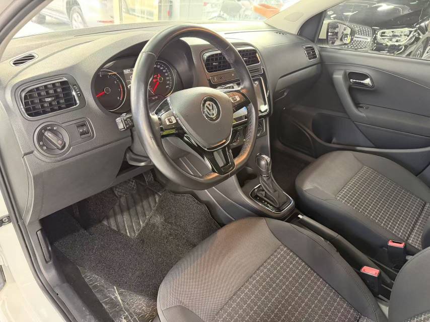 Volkswagen Polo 2018 #9 Volkswagen Polo 2018 car image #9