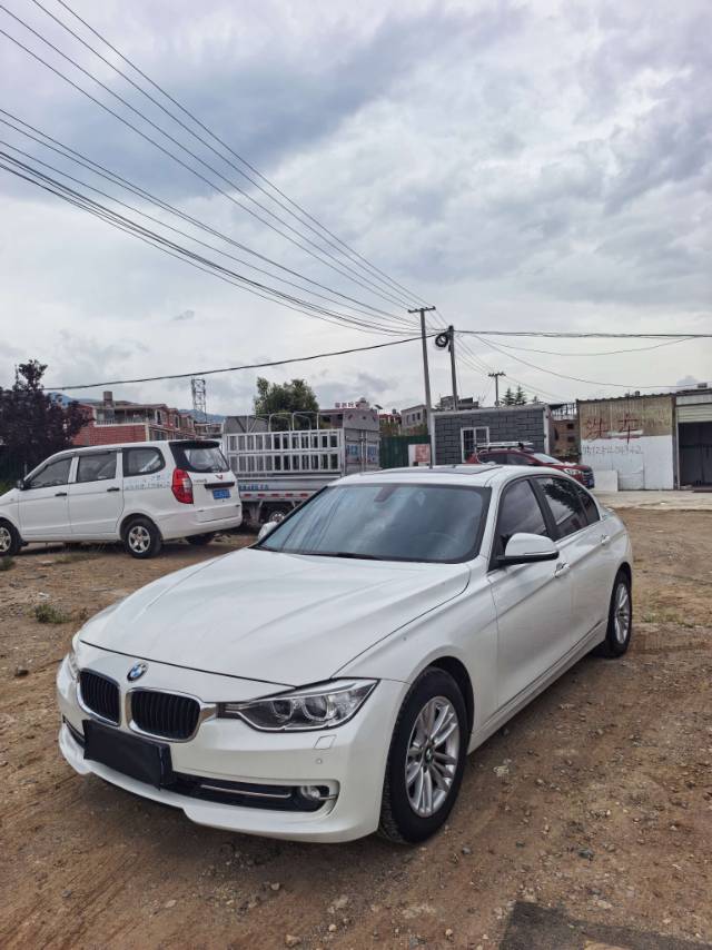BMW 3 Series 2015 car image #2