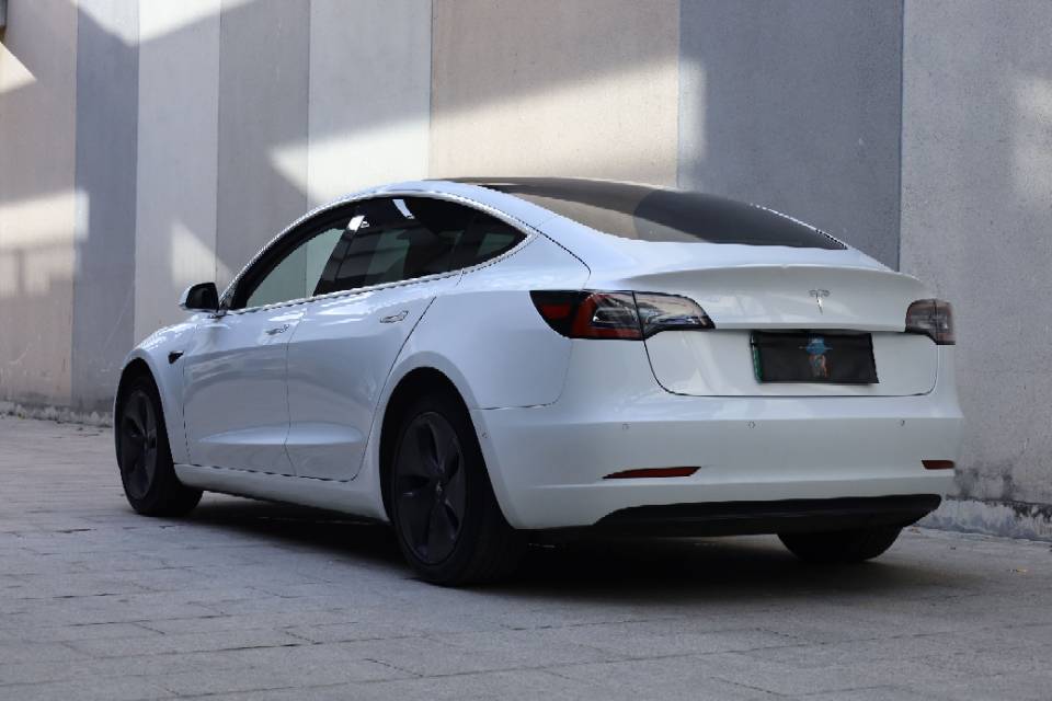 Tesla Model 3 2021 #5 Tesla Model 3 2021 car image #5