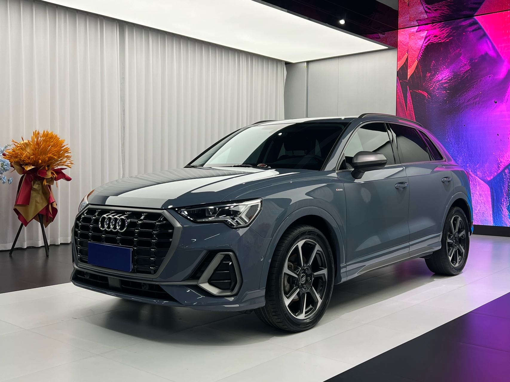 Audi Q3 2022 #2 Audi Q3 2022 car image #2