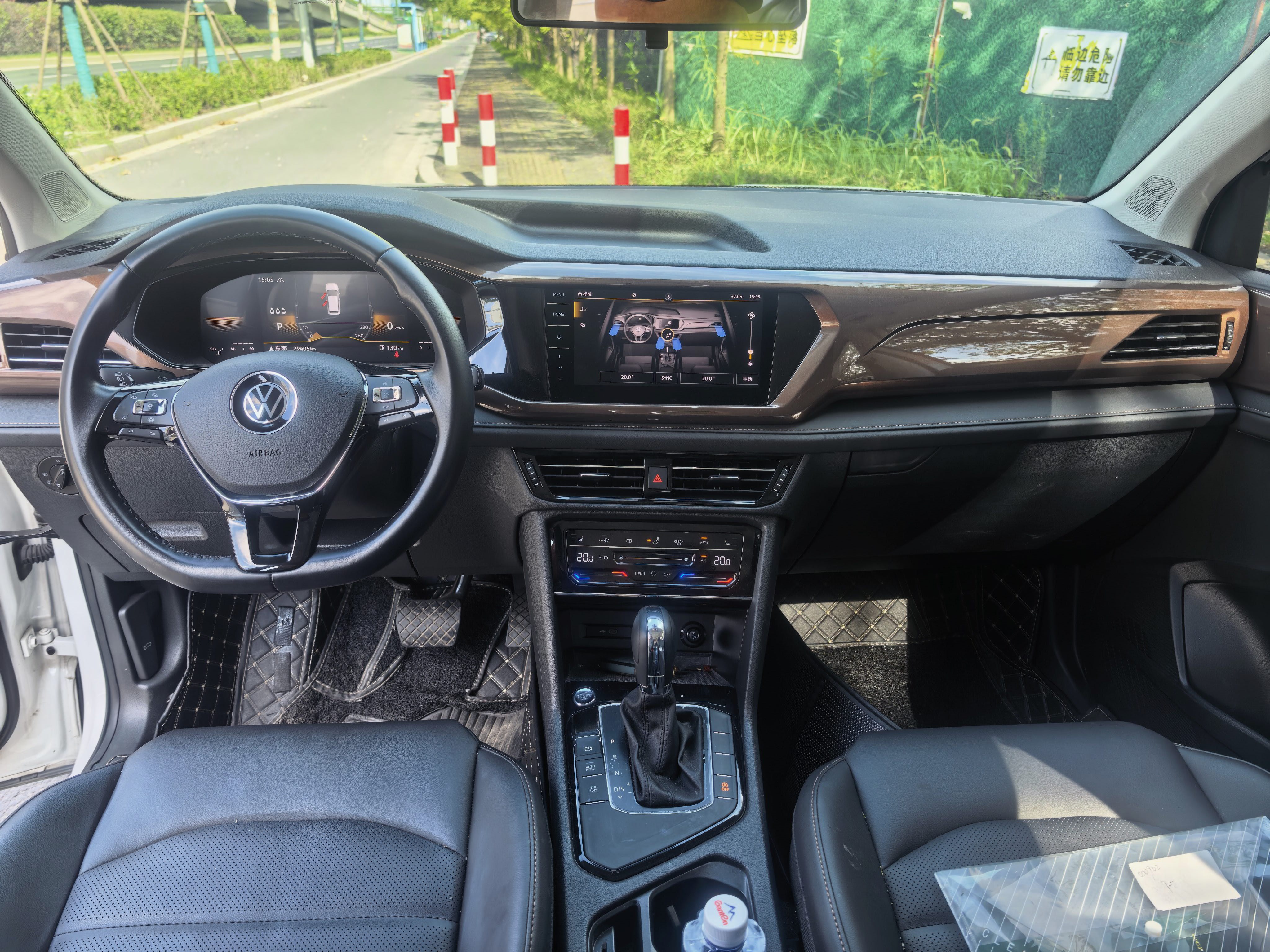 Volkswagen Tharu 2022 #6 Volkswagen Tharu 2022 car image #6