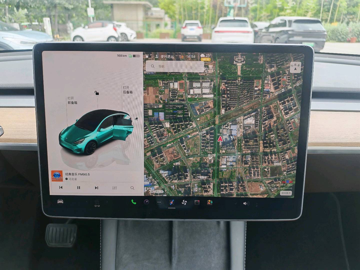 Tesla Model Y 2022 #11 Tesla Model Y 2022 car image #11