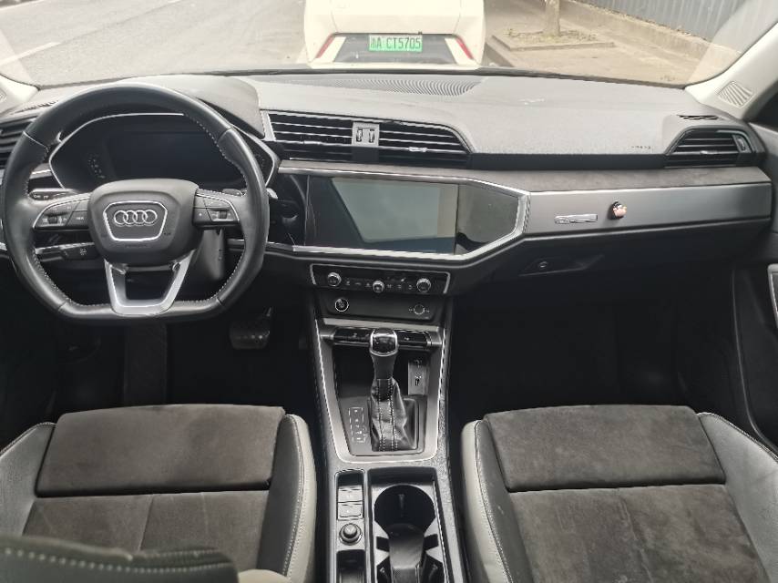 Audi Q3 2021 #7 Audi Q3 2021 car image #7