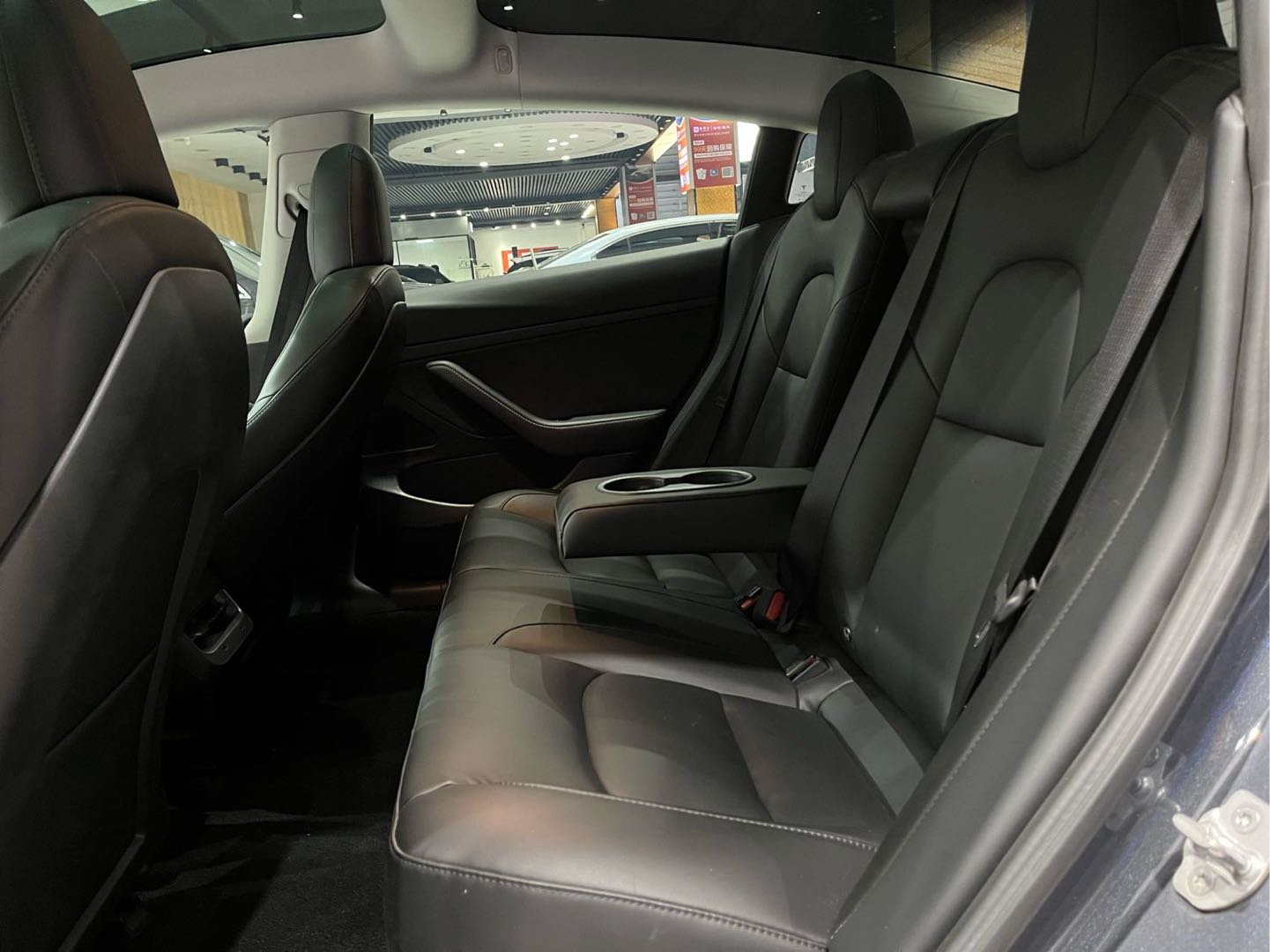 Tesla Model 3 2020 #10 Tesla Model 3 2020 car image #10