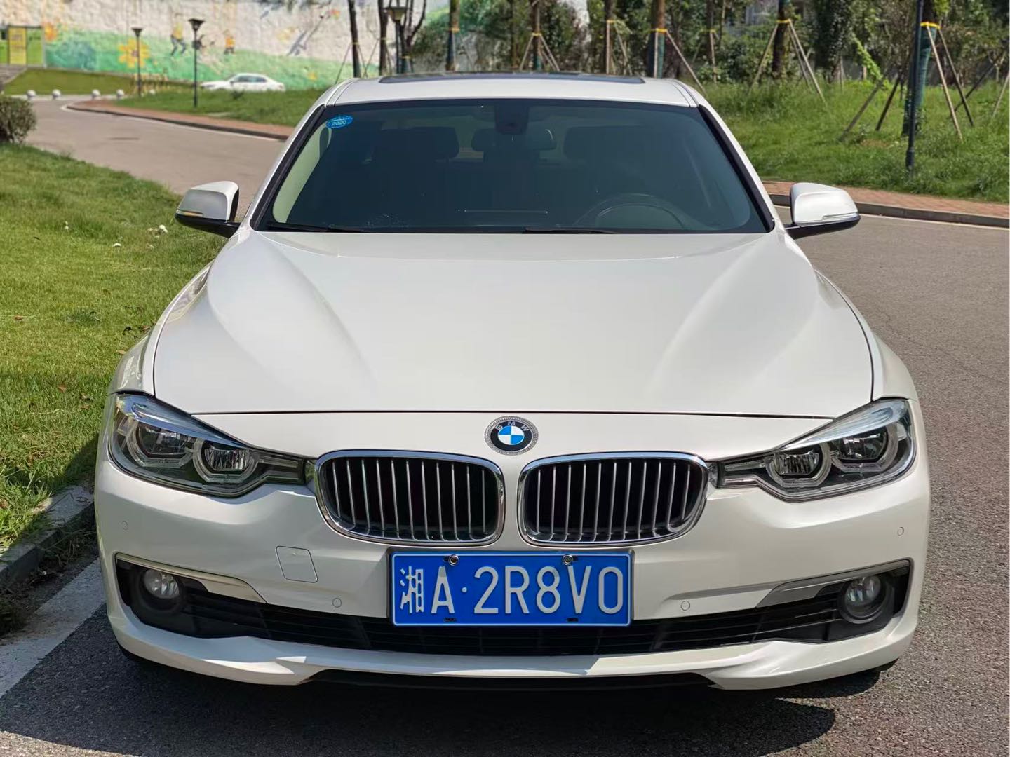 BMW 3 Series 2019 #4 BMW 3 Series 2019 car image #4