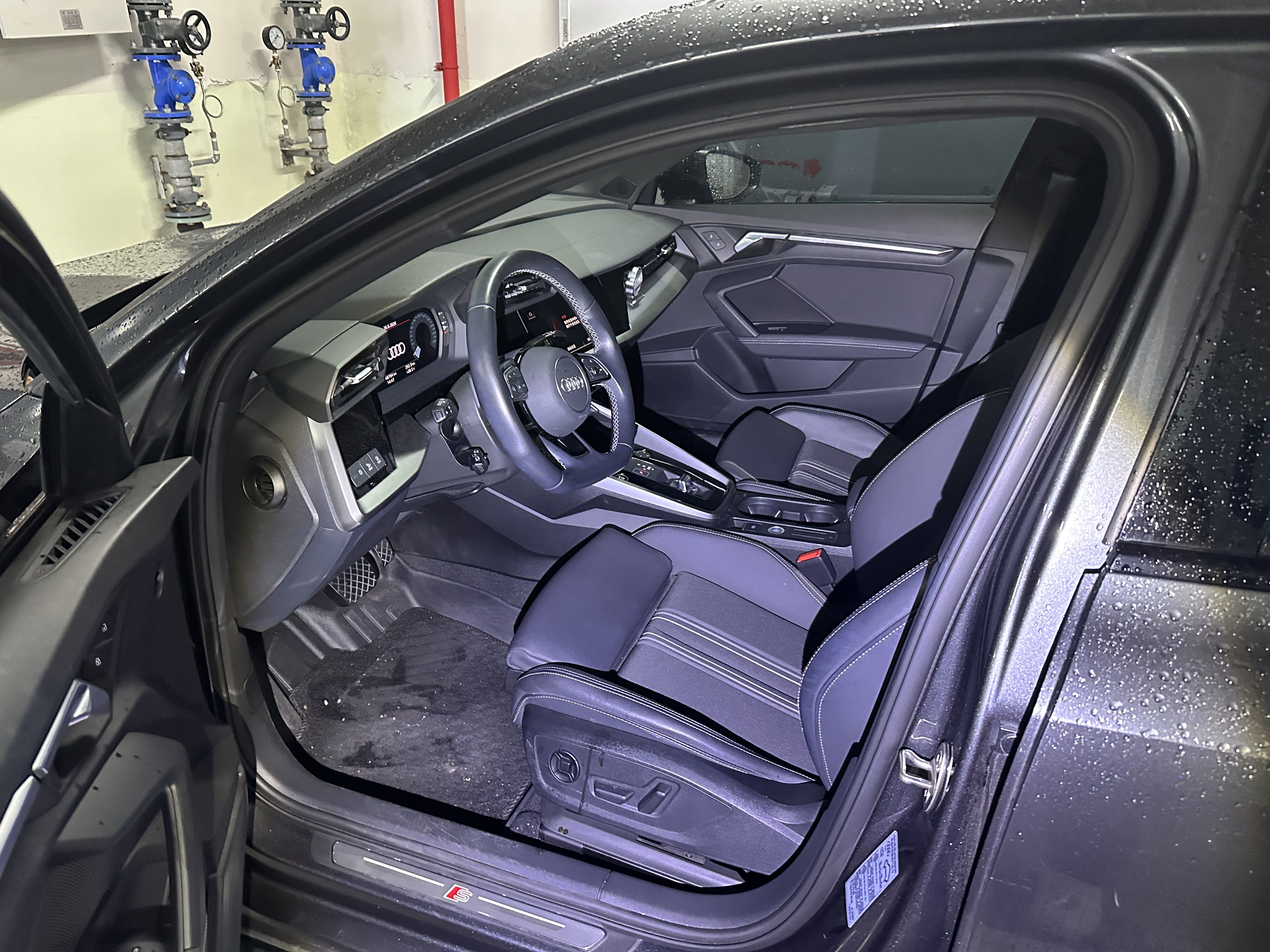 Audi A3 2023 car image #4