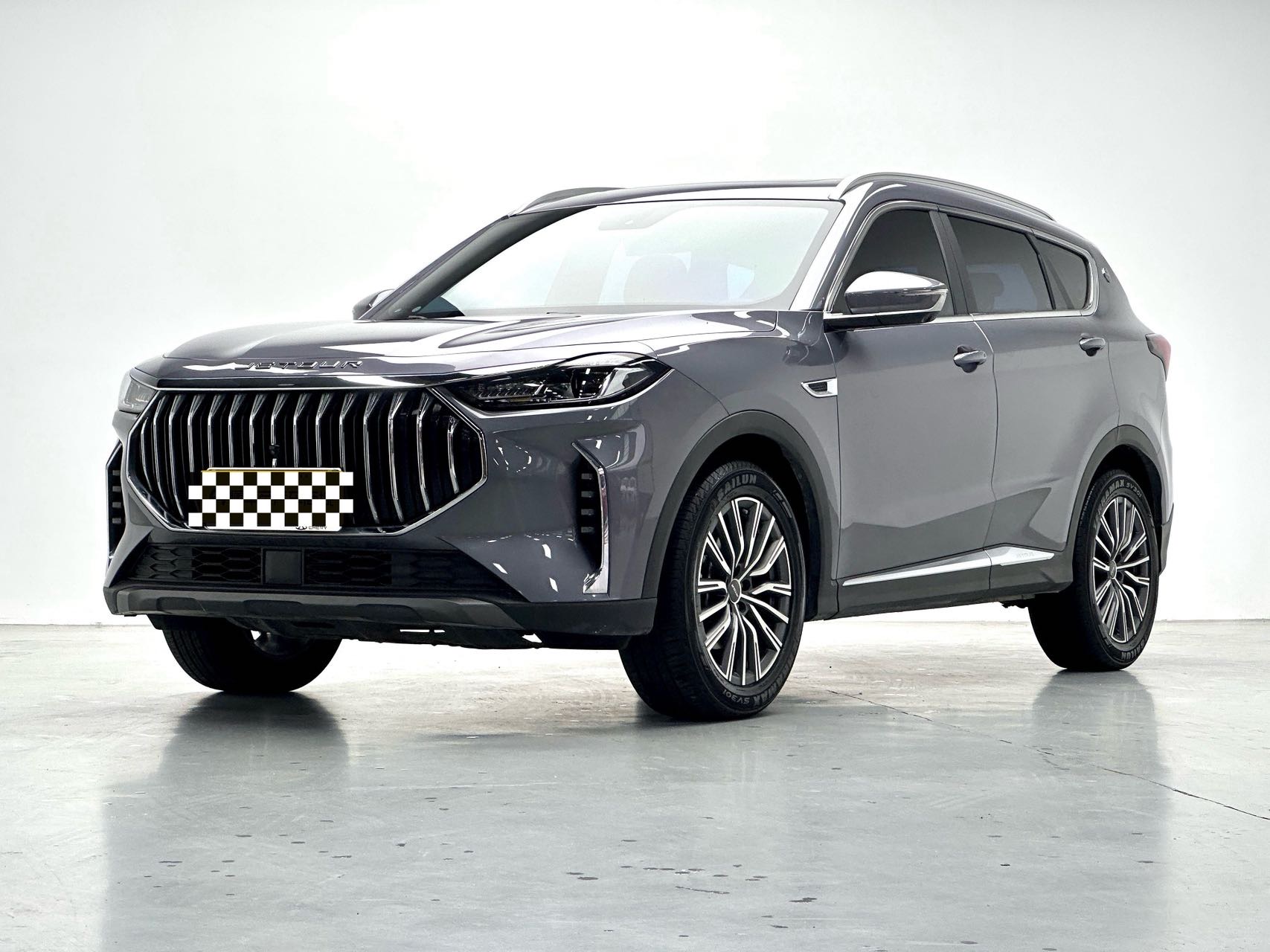 Jetour X70 PLUS 2025 car image #2