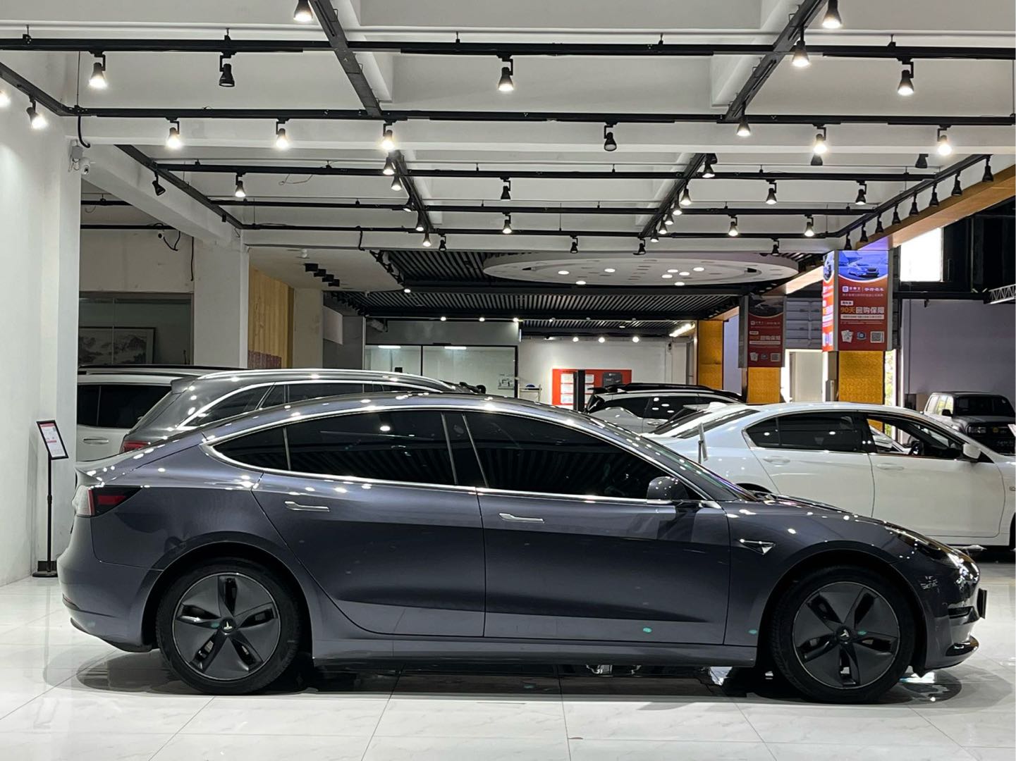 Tesla Model 3 2020 #5 Tesla Model 3 2020 car image #5