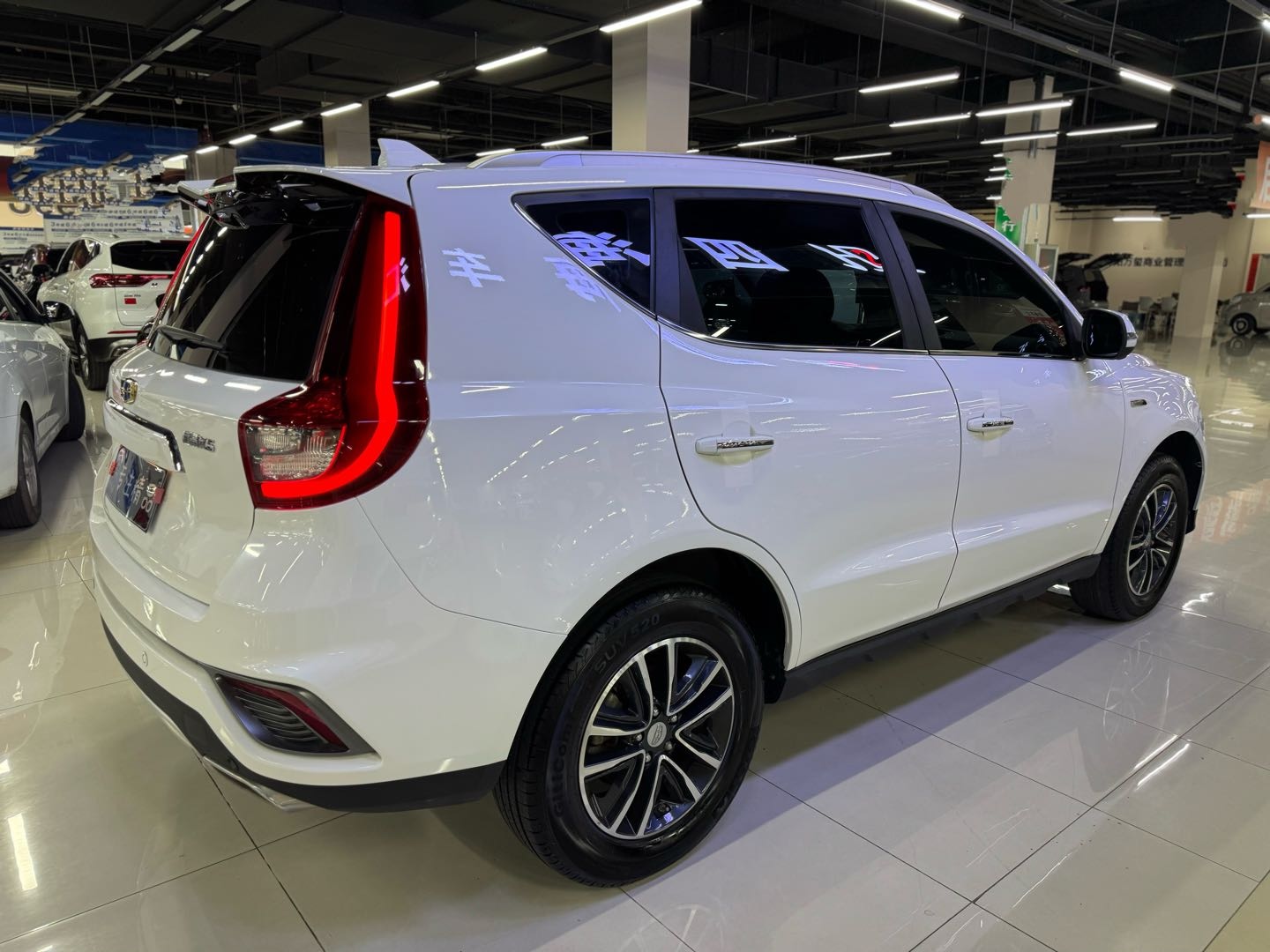GEELY Vision X6 2018 #11 GEELY Vision X6 2018 car image #11