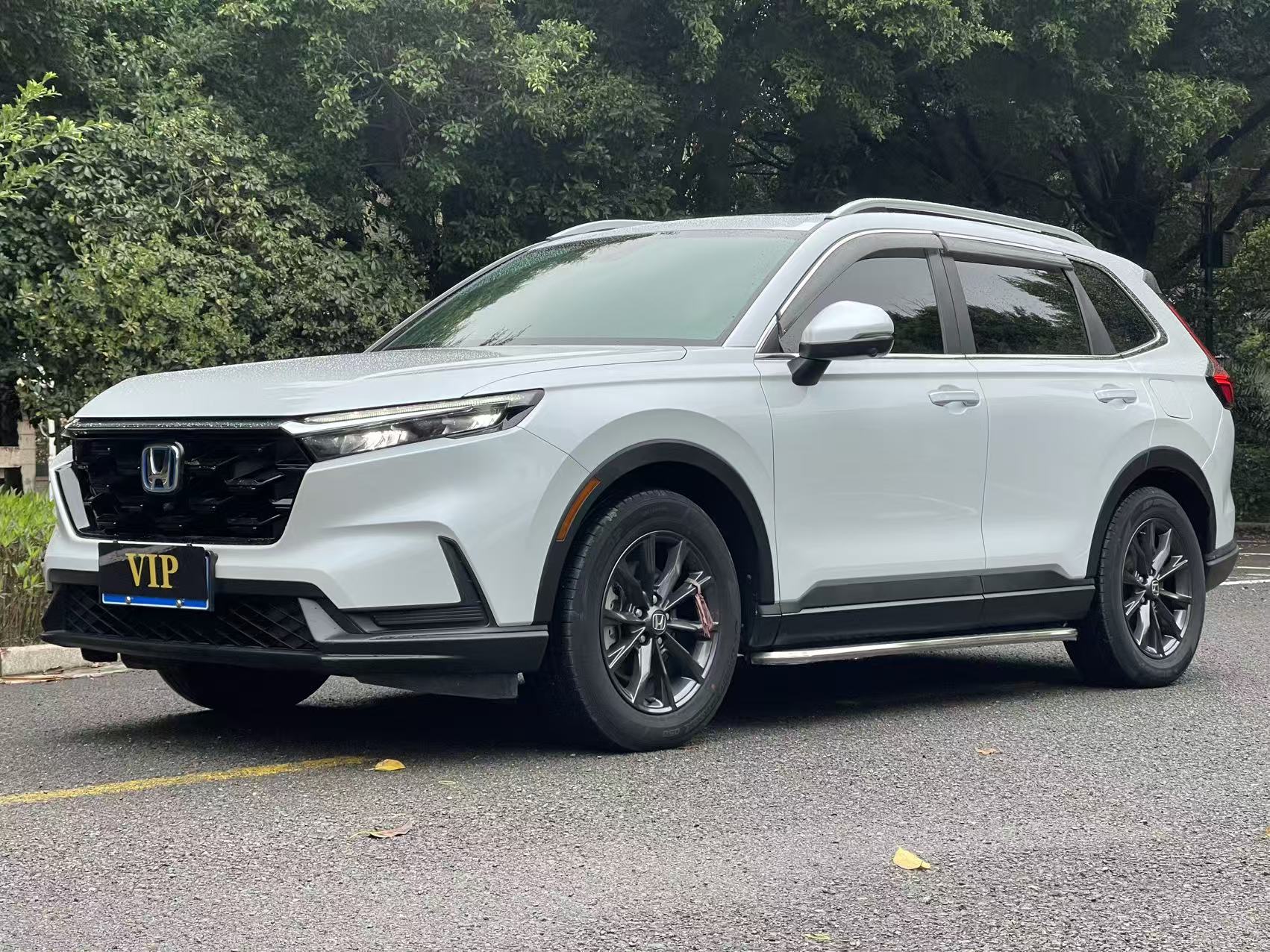 Honda CR-V 2023 car image #2